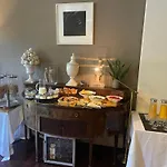 Six Brunton Place Guest House